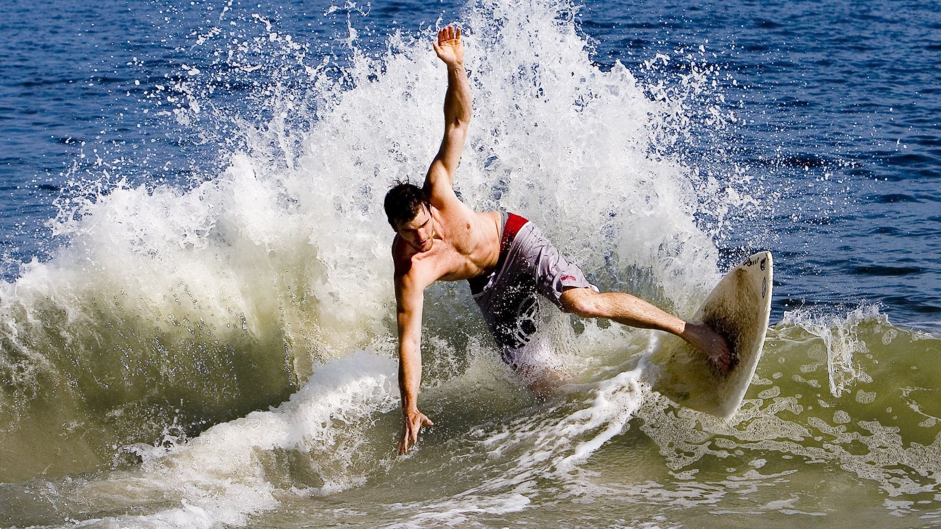 kaiyun sports-【青春力量】丁俊晖从少年到世界冠军的成长故事，丁俊晖是哪个运动项目的冠军